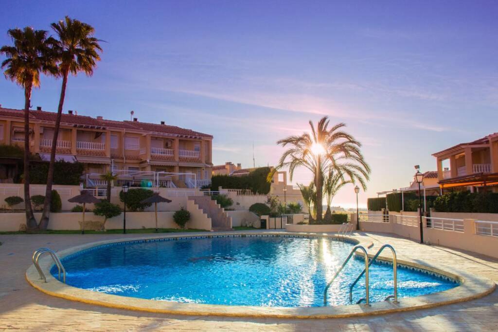 Escapate Y Disfruta Del Sol En Hermosas Playas, Apartamento Espectacular, Santa Pola, Alicante Ngoại thất bức ảnh
